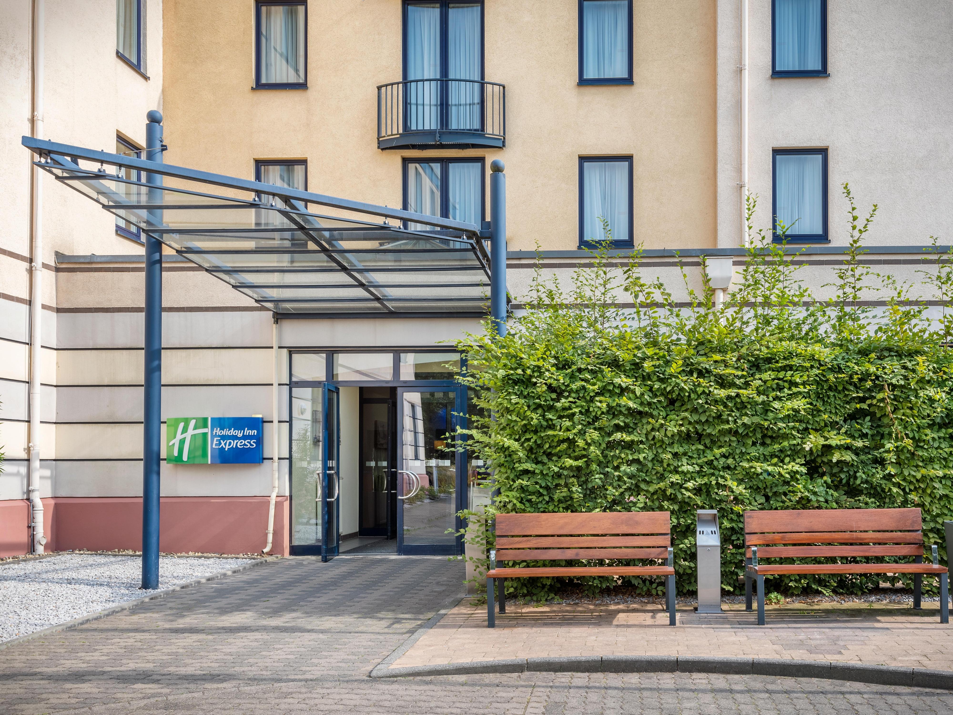 Holiday Inn Express Dortmund, An Ihg Hotel Exterior photo