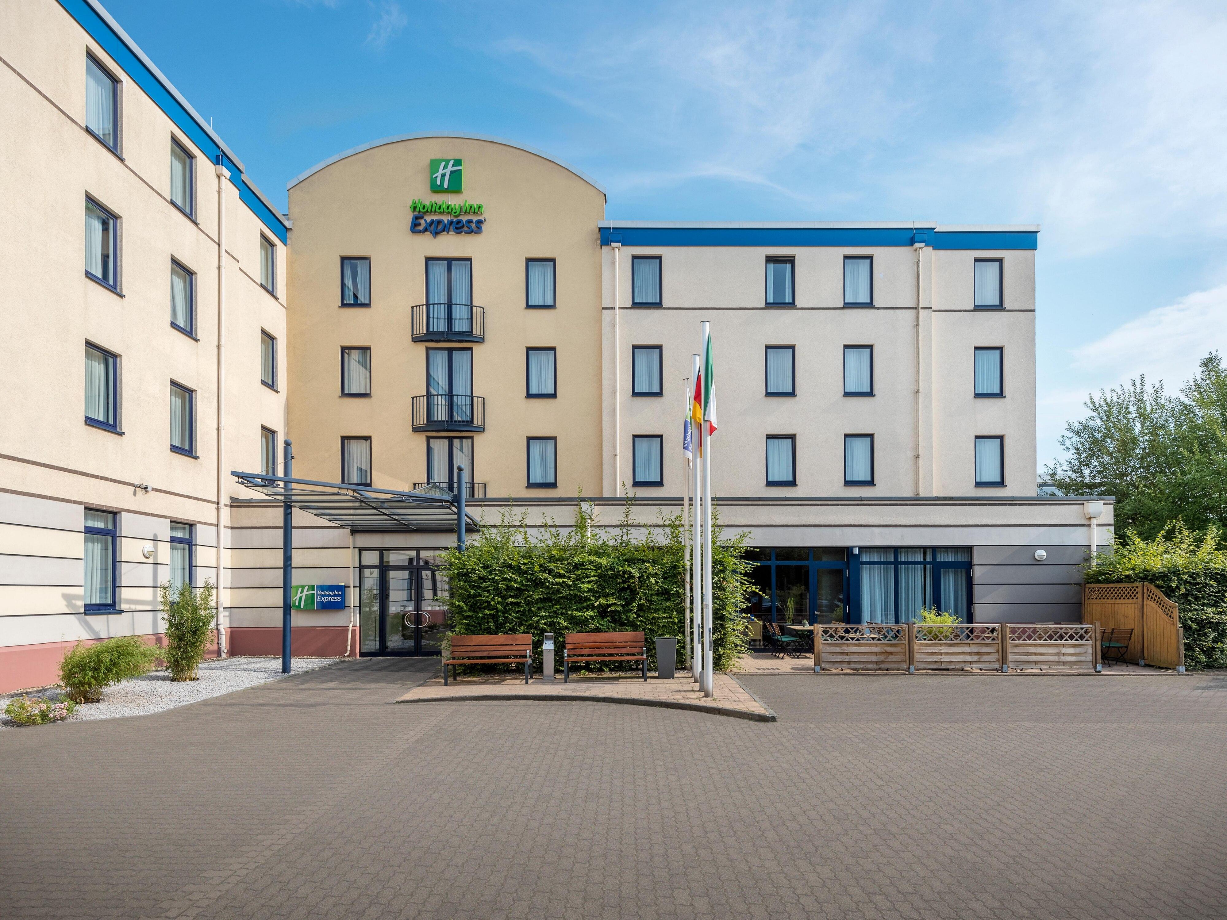 Holiday Inn Express Dortmund, An Ihg Hotel Exterior photo