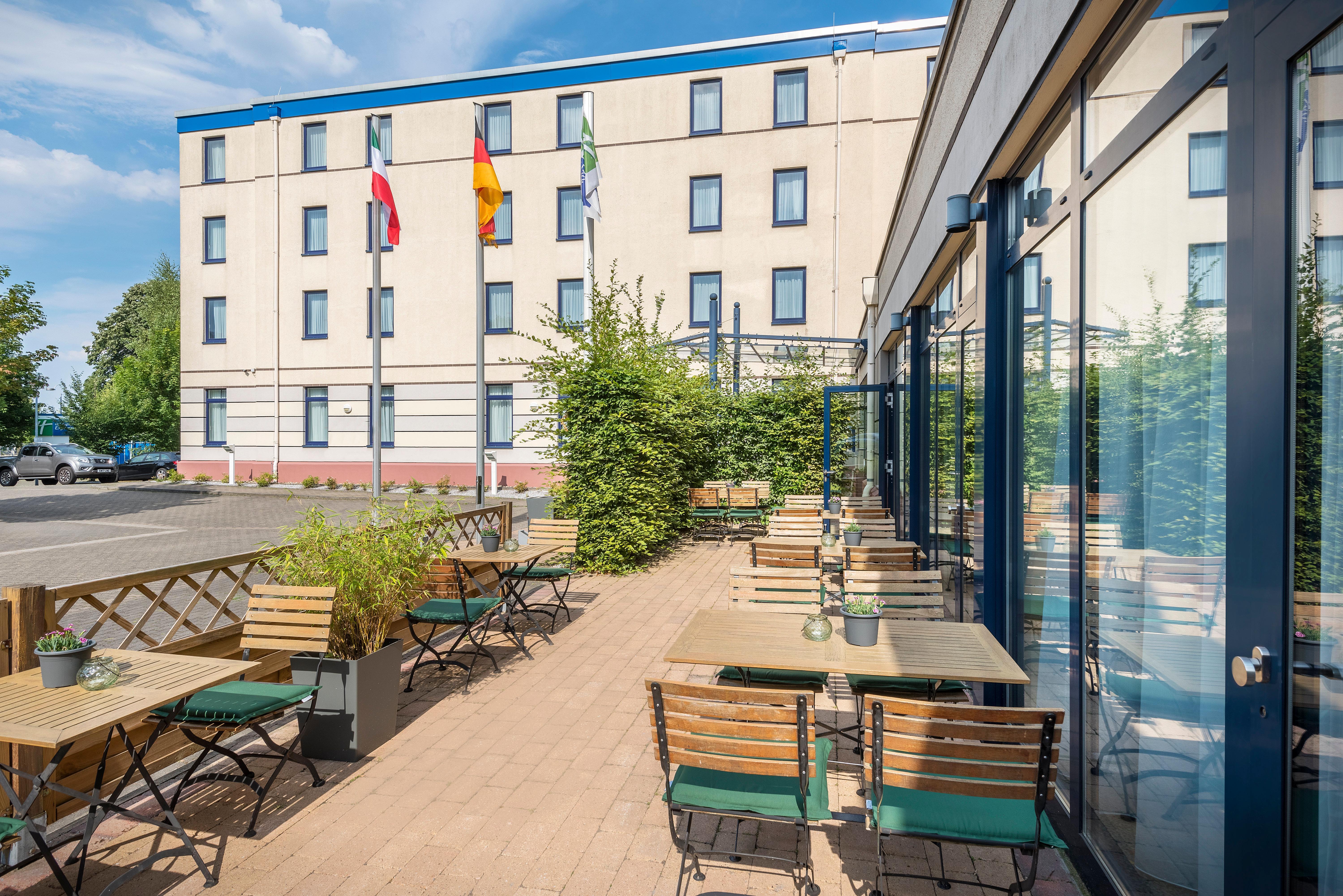 Holiday Inn Express Dortmund, An Ihg Hotel Exterior photo